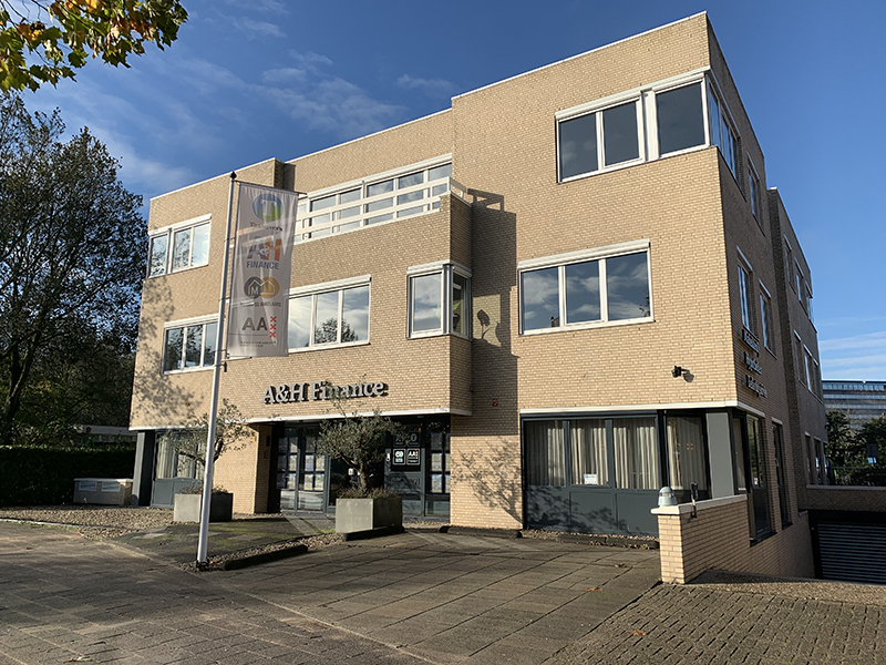 A&H Finance, TaxSavers, Aankoopmakelaar Amsterdam office